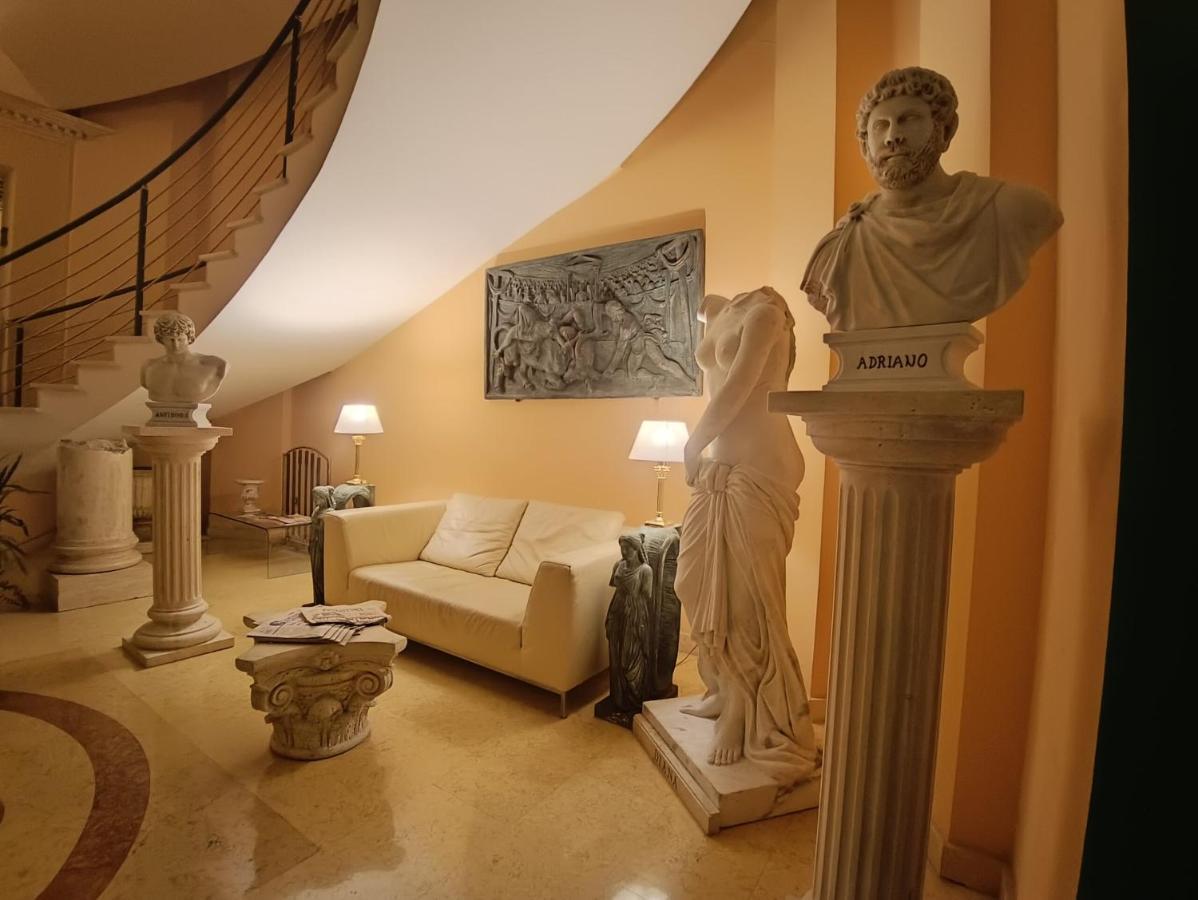 Seccy Hotel Boutique Art & Museum Fiumicino Exteriér fotografie