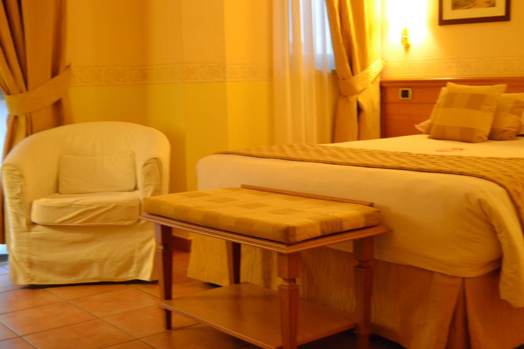 Seccy Hotel Boutique Art & Museum Fiumicino Pokoj fotografie